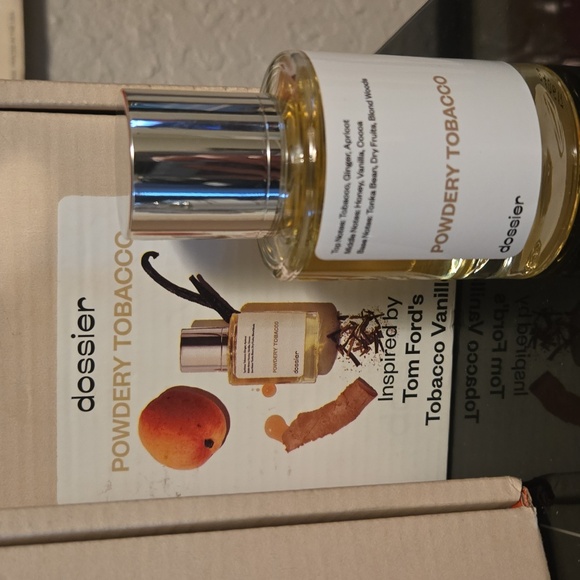 Dossier Woody Sandalwood and Powdery Tobacco Fragrance Eau De Parfum-50ml/ 1.7oz - Picture 3 of 10